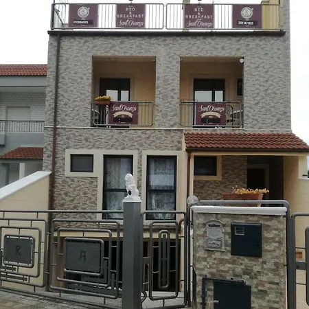 Santoronzo Bed and breakfast