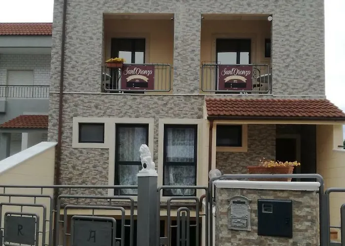 Santoronzo Bed & Breakfast